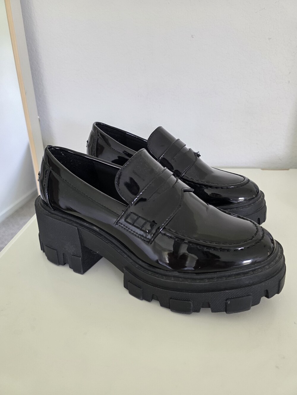 ASOS Black Chuncky  Loafers LIKE NEW